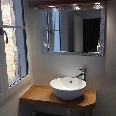 公寓 De La Halle. 菲雅克